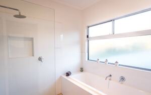 Middle River Beach House - Kangaroo Island, Australia