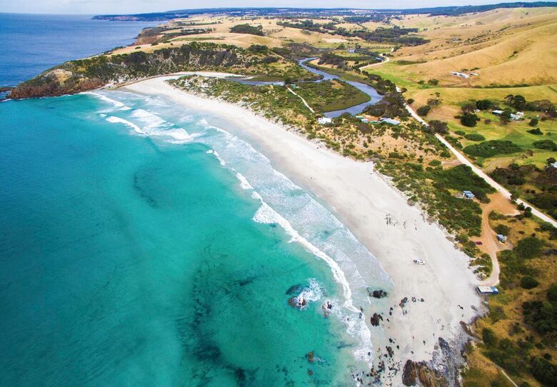 Middle River Beach House - Kangaroo Island, Australia
