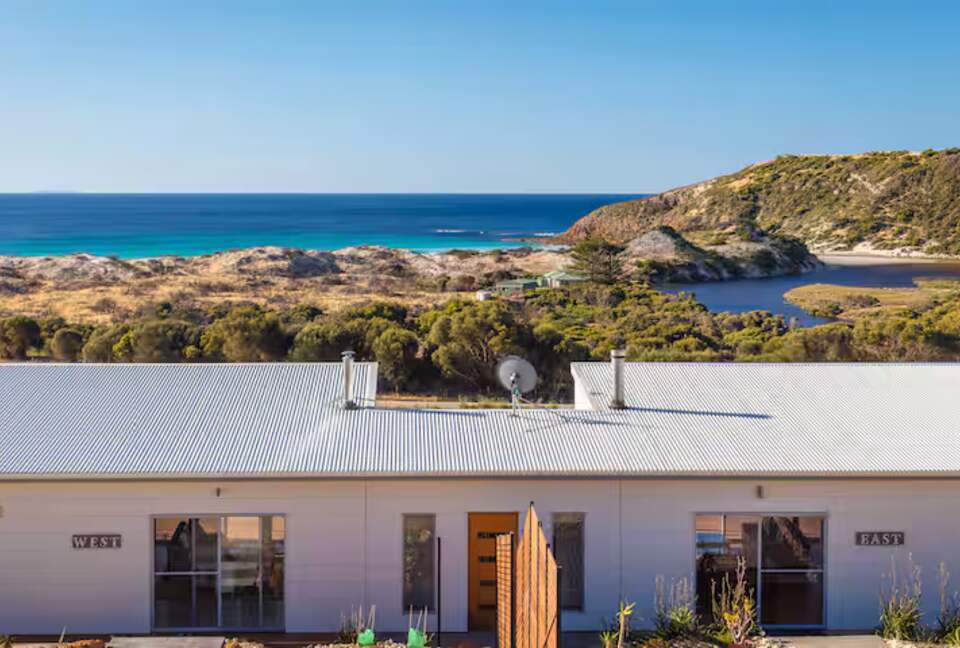 Middle River Beach House - Kangaroo Island, Australia