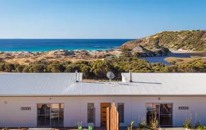 Middle River Coastal Haven - Kangaroo Island, Australia