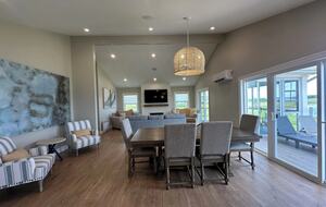 Modern Coastal Cottage on the Sou’West River - Clinton, Canada