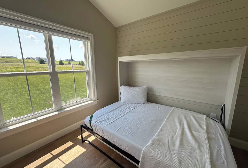 Modern Coastal Cottage on the Sou’West River - Clinton, Canada