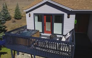 Lake Dillon Designer Retreat with Mountain Views - Dillon, Colorado