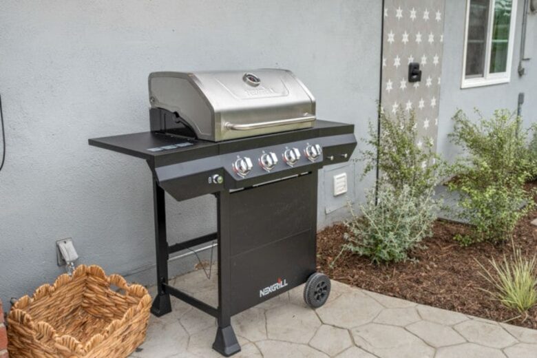 Tranquil Goleta Escape with Fruit Trees & Fire Pit - Goleta, California