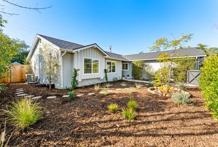 Tranquil Goleta Escape with Fruit Trees & Fire Pit - Goleta, California