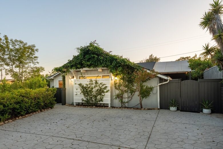 Tranquil Goleta Escape with Fruit Trees & Fire Pit - Goleta, California