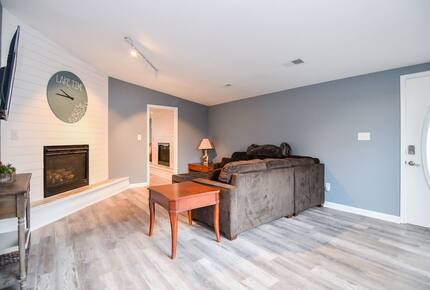 Waterfront Haven at Lake of the Ozarks - Lake Ozark, Missouri