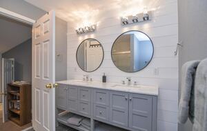 Waterfront Haven at Lake of the Ozarks - Lake Ozark, Missouri