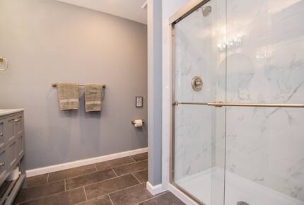 Waterfront Haven at Lake of the Ozarks - Lake Ozark, Missouri