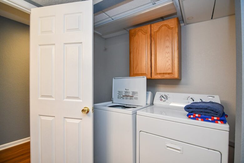 Waterfront Haven at Lake of the Ozarks - Lake Ozark, Missouri