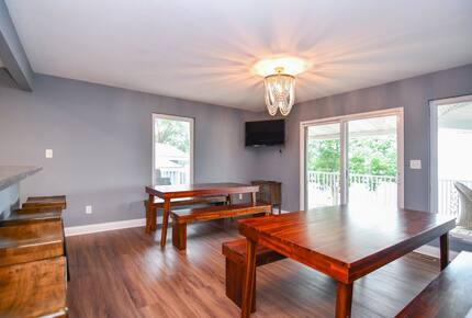 Waterfront Haven at Lake of the Ozarks - Lake Ozark, Missouri