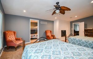 Waterfront Haven at Lake of the Ozarks - Lake Ozark, Missouri