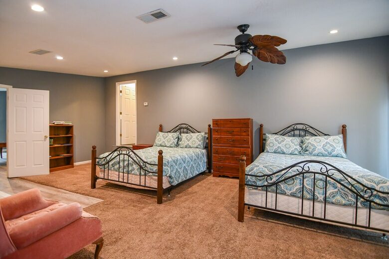 Waterfront Haven at Lake of the Ozarks - Lake Ozark, Missouri