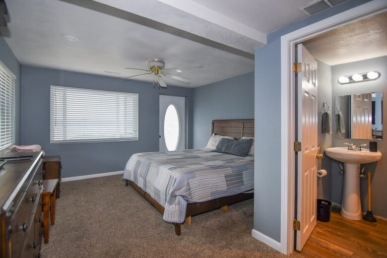 Waterfront Haven at Lake of the Ozarks - Lake Ozark, Missouri