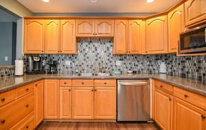 Waterfront Haven at Lake of the Ozarks - Lake Ozark, Missouri