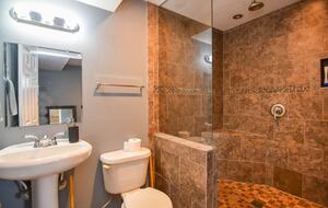 Waterfront Haven at Lake of the Ozarks - Lake Ozark, Missouri