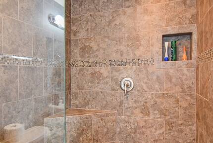 Waterfront Haven at Lake of the Ozarks - Lake Ozark, Missouri