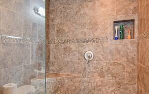 Waterfront Haven at Lake of the Ozarks - Lake Ozark, Missouri