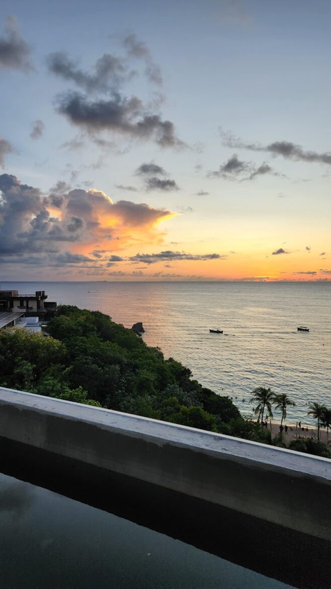 Western Caribbean | Roatan West Bay Beach Studio Residence - West Bay Beach, Honduras