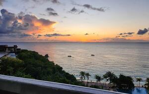 Western Caribbean | Roatan West Bay Beach Studio Residence - West Bay Beach, Honduras