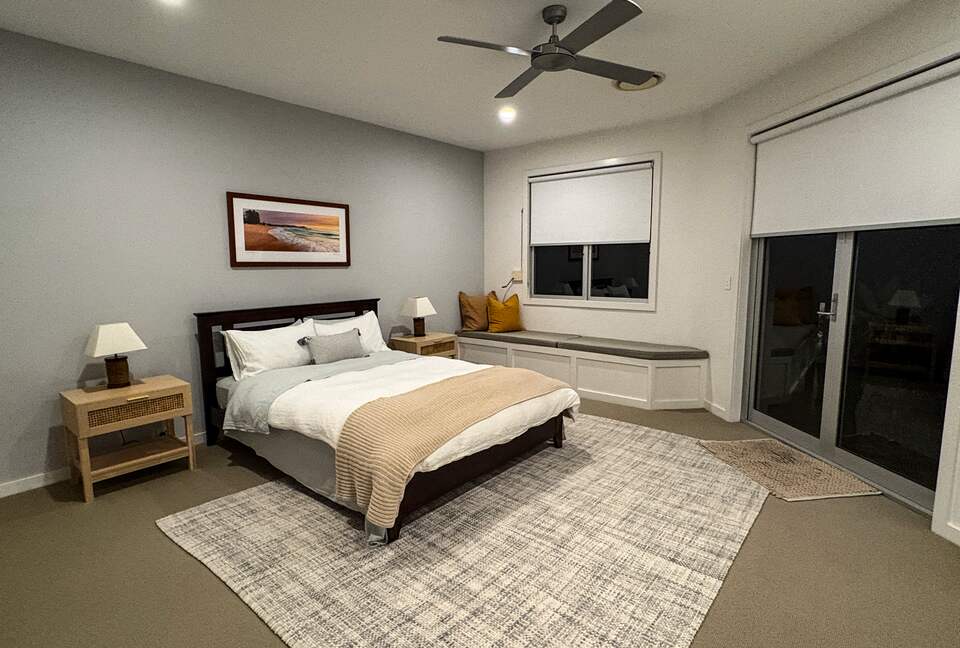 Elevated Coastal Luxury with Private Pool & Views - Avoca Beach, Australia