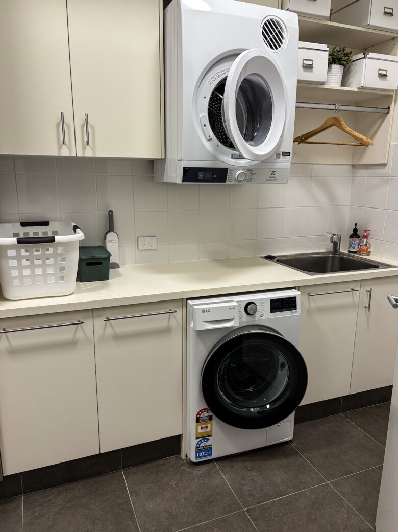 Elevated Coastal Luxury with Private Pool & Views - Avoca Beach, Australia