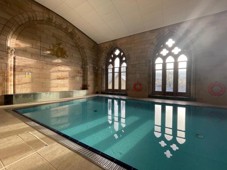 The Classrooms, Loch Ness Abbey, Pool & Spa - Fort Augustus, United Kingdom