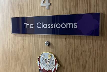 The Classrooms, Loch Ness Abbey, Pool & Spa - Fort Augustus, United Kingdom