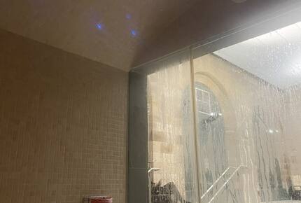 The Classrooms, Loch Ness Abbey, Pool & Spa - Fort Augustus, United Kingdom