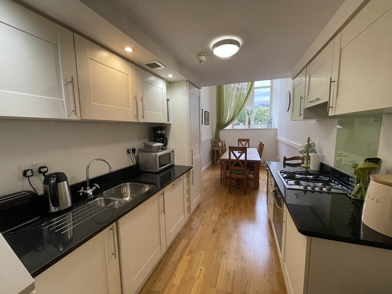 The Classrooms, Loch Ness Abbey, Pool & Spa - Fort Augustus, United Kingdom