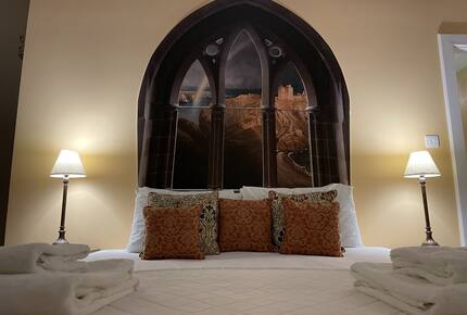 The Classrooms, Loch Ness Abbey, Pool & Spa - Fort Augustus, United Kingdom