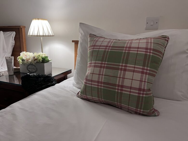 The Classrooms, Loch Ness Abbey, Pool & Spa - Fort Augustus, United Kingdom