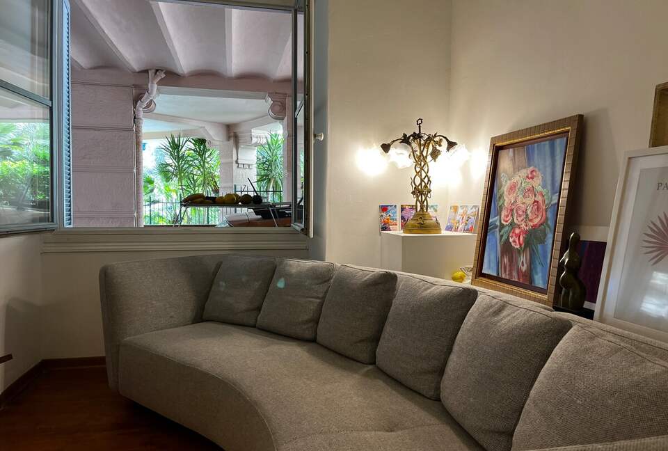 Belle Époque Restomod Apartment - Menton, France