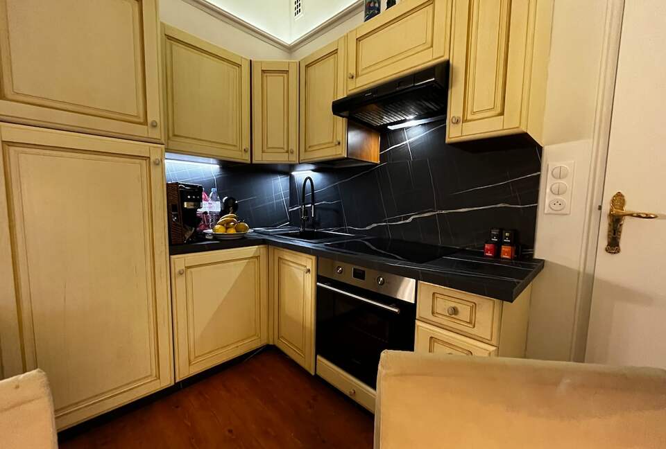 Belle Époque Restomod Apartment - Menton, France