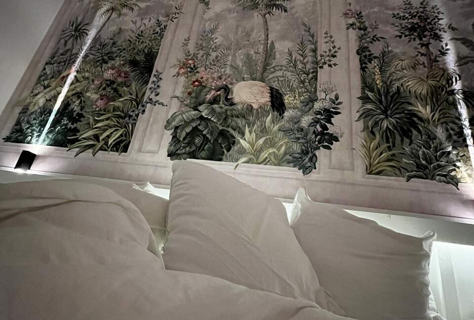 Belle Époque Restomod Apartment - Menton, France