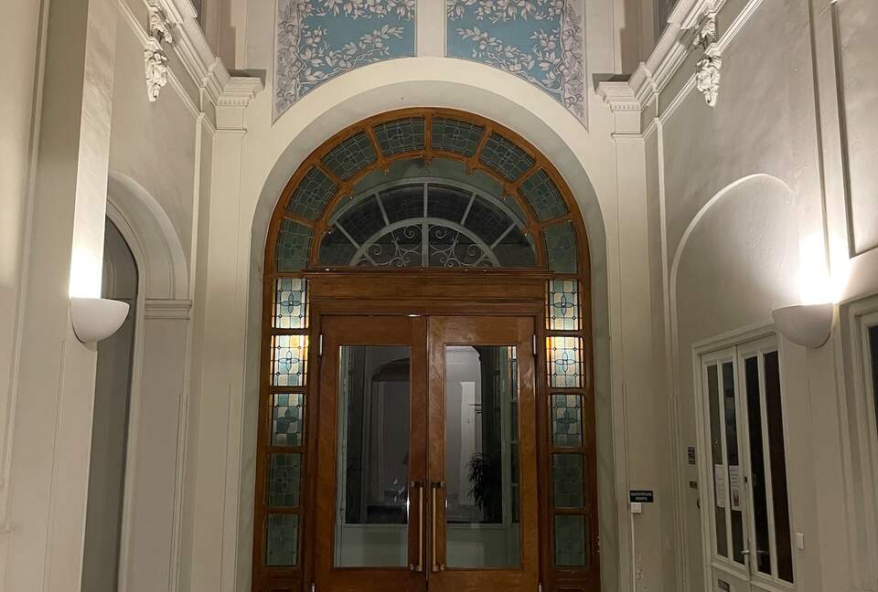 Belle Époque Restomod Apartment - Menton, France