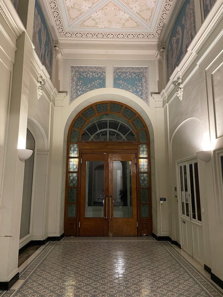 Belle Époque Restomod Apartment - Menton, France