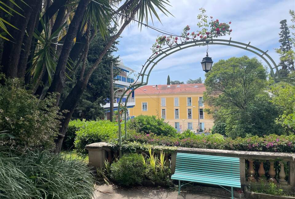 Belle Époque Restomod Apartment - Menton, France