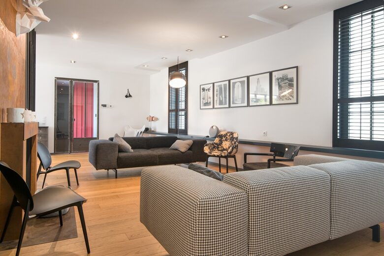 Refined Island Living on the Île de Ré - Le Bois-Plage-en-Ré, France