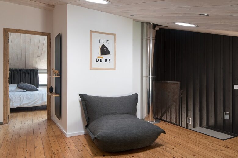 Refined Island Living on the Île de Ré - Le Bois-Plage-en-Ré, France