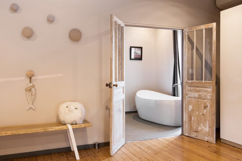 Refined Island Living on the Île de Ré - Le Bois-Plage-en-Ré, France