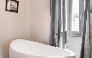 Refined Island Living on the Île de Ré - Le Bois-Plage-en-Ré, France