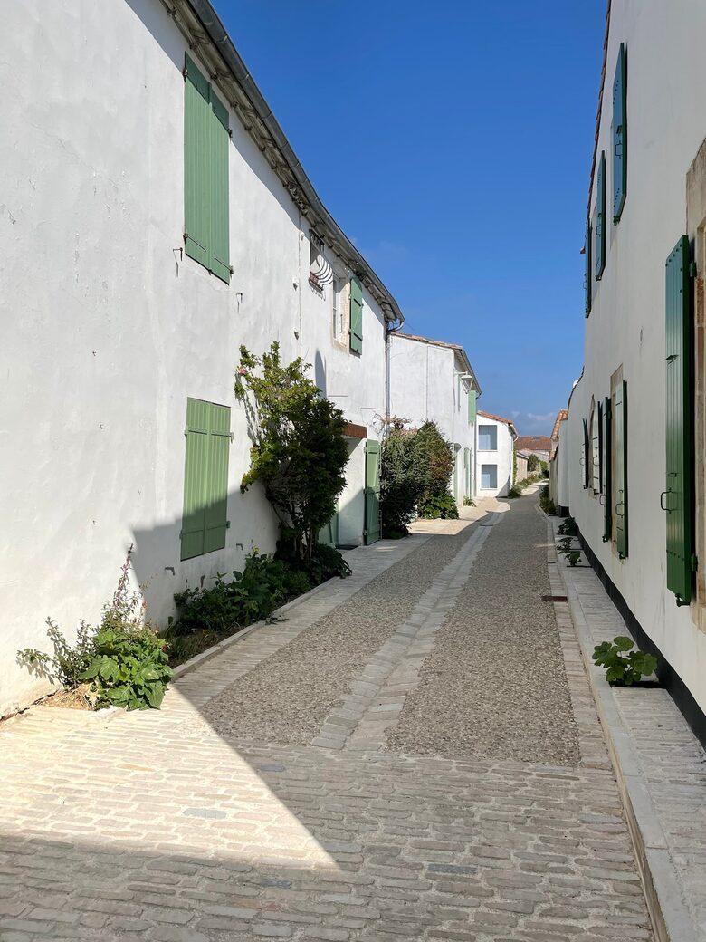 Refined Island Living on the Île de Ré - Le Bois-Plage-en-Ré, France