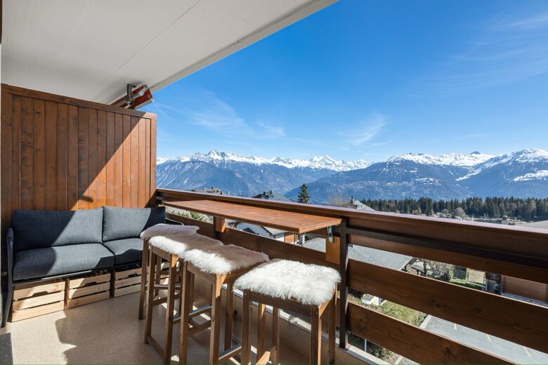 Alpine Apartment with Panoramic Alps Views - Crans-Montana, Switzerland