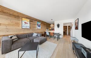 Alpine Apartment with Panoramic Alps Views - Crans-Montana, Switzerland