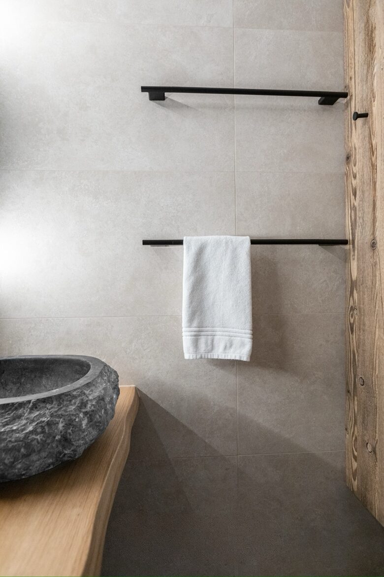 Alpine Apartment with Panoramic Alps Views - Crans-Montana, Switzerland