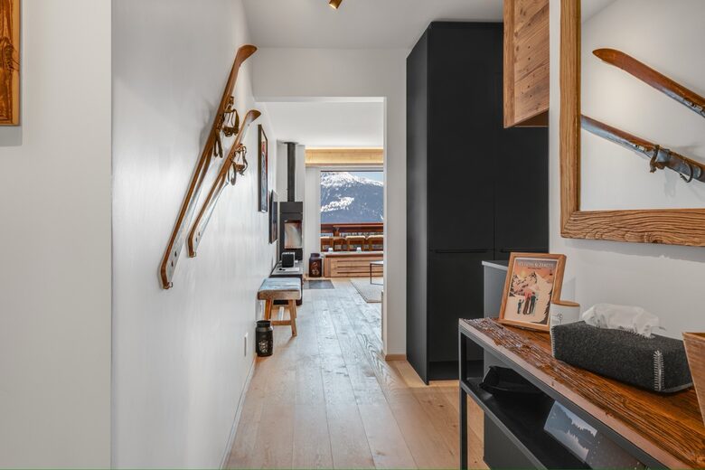 Alpine Apartment with Panoramic Alps Views - Crans-Montana, Switzerland