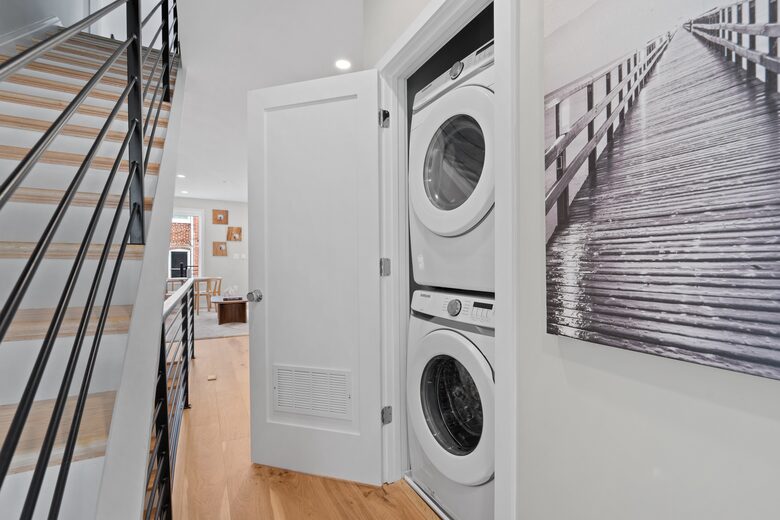 Capitol Hill Charm with Modern Comfort - Capitol Hill, Washington DC