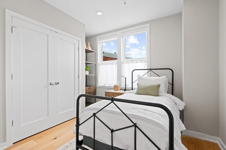 Capitol Hill Charm with Modern Comfort - Capitol Hill, Washington DC