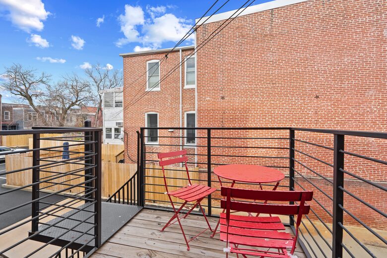 Capitol Hill Charm with Modern Comfort - Capitol Hill, Washington DC